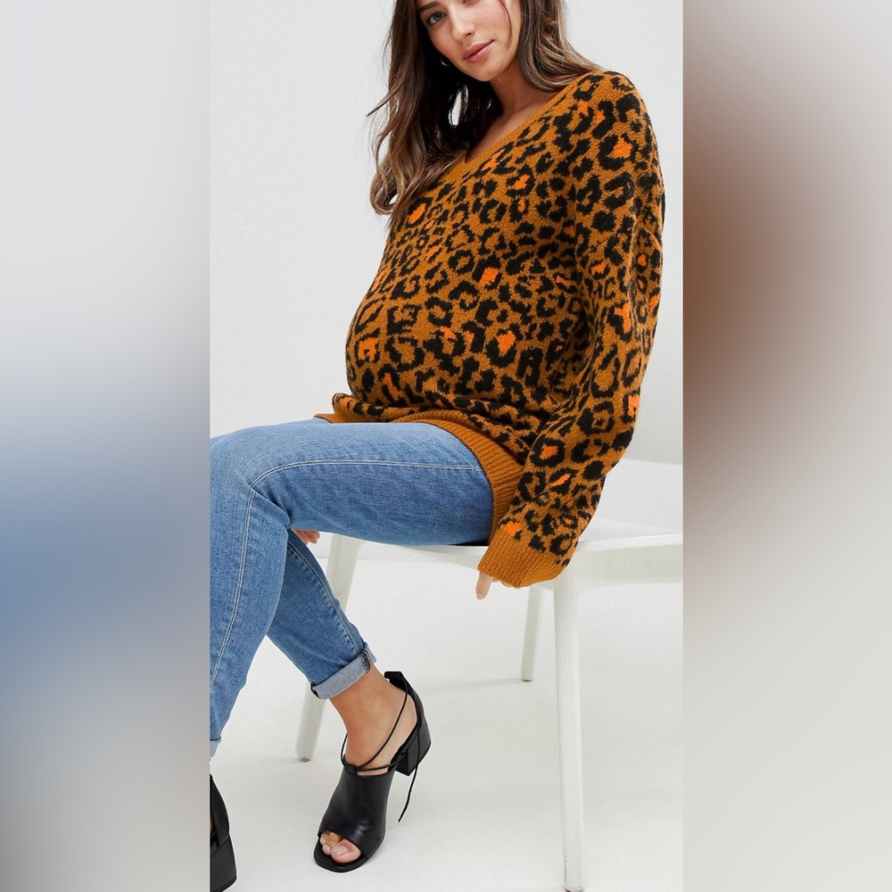 Animal Print V-neck Sweater